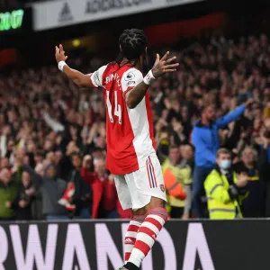 Aubameyang Scores First Goal of 2021-22 Premier League Season: Arsenal Triumphs Over Crystal Palace