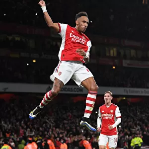 Aubameyang Scores His Second Goal: Arsenal vs. Aston Villa (2021-22)