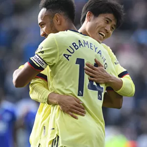 Aubameyang and Tomiyasu Embrace: Leicester City vs. Arsenal, 2021-22 Premier League