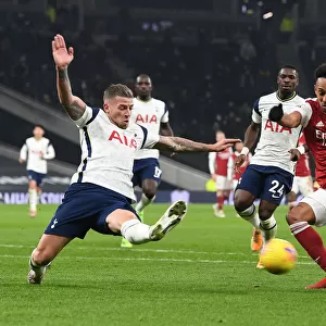 Aubameyang vs. Alderweireld: A Premier League Showdown at Tottenham Hotspur Stadium - Arsenal vs. Tottenham, London, 2020