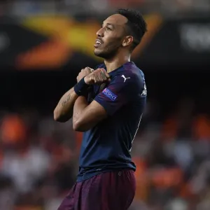 Aubameyang's Brace: Arsenal Secures Europa League Final Spot vs. Chelsea (Valencia v Arsenal, 2018-19 Semi-Finals) Aubameyang's Brace: Arsenal Secures Europa League Final Spot vs. Chelsea (Valencia v Arsenal, 2018-19 Semi-Finals)