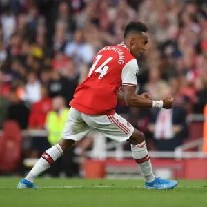 Aubameyang's Brace: Arsenal Triumphs Over Tottenham in the 2019-20 Premier League Aubameyang's Brace: Arsenal Triumphs Over Tottenham in the 2019-20 Premier League