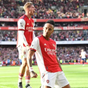 Aubameyang's Brace: Arsenal Triumphs Over Tottenham in the 2021-22 Premier League Aubameyang's Brace: Arsenal Triumphs Over Tottenham in the 2021-22 Premier League