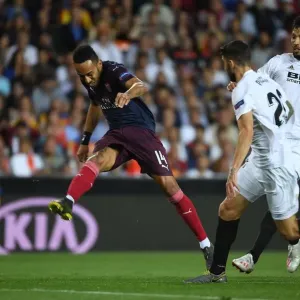 Aubameyang's Decisive Goal: Arsenal Reaches Europa League Final vs. Valencia (2018-19) Aubameyang's Decisive Goal: Arsenal Reaches Europa League Final vs. Valencia (2018-19)