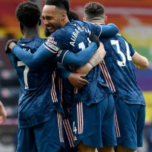 Aubameyang's Solo Goal: Burnley vs. Arsenal in Empty Turf Moor, Premier League 2021
