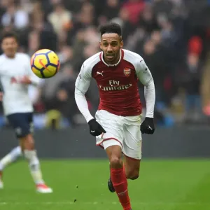 Aubameyang's Solo Goal Secures Arsenal Victory over Tottenham in Premier League (10/2/18) Aubameyang's Solo Goal Secures Arsenal Victory over Tottenham in Premier League (10/2/18)