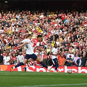 Aubameyang's Stunning Strike: Arsenal's Comeback Goal vs. Tottenham (2021-22)