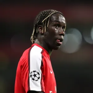 Bacary Sagna in Action: Arsenal's 3:1 Victory over Celtic in the UEFA Champions League Qualifier (2009) Bacary Sagna in Action: Arsenal's 3:1 Victory over Celtic in the UEFA Champions League Qualifier (2009)