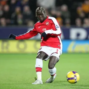 Bacary Sagna in Action: Arsenal's Dominance over Hull City (17/1/2009)