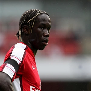 Bacary Sagna in Action: Arsenal's Victory over Atletico Madrid, Emirates Cup 2009 (2:1)