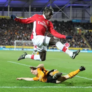 Bacary Sagna (Arsenal) Dean Marney (Hull). Hull City 1: 2 Arsenal, Barclays Premier League Bacary Sagna (Arsenal) Dean Marney (Hull). Hull City 1: 2 Arsenal, Barclays Premier League