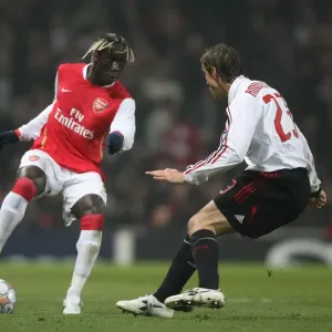 Bacary Sagna (Arsenal) Massimo Ambrosini (AC Milan) Bacary Sagna (Arsenal) Massimo Ambrosini (AC Milan)