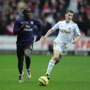Bacary Sagna Outmaneuvers Ben Davies in FA Cup Clash: Swansea vs Arsenal Bacary Sagna Outmaneuvers Ben Davies in FA Cup Clash: Swansea vs Arsenal