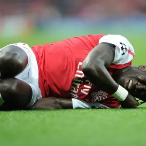 Bacary Sagna's Injury: Arsenal v Udinese, UEFA Champions League Play-Off 2011