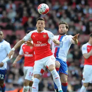 Battle for Ball Control: Mesut Özil vs Johan Cabaye, Arsenal vs Crystal Palace, Premier League 2015-16
