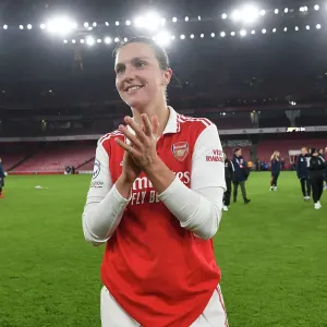 Battle in the Champions League: Arsenal Women vs Juventus Women at Emirates Stadium (2022-23) Battle in the Champions League: Arsenal Women vs Juventus Women at Emirates Stadium (2022-23)