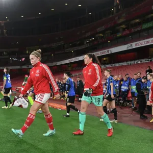 Battle in Group C: Arsenal Women vs FC Zurich - UEFA Women's Champions League Battle in Group C: Arsenal Women vs FC Zurich - UEFA Women's Champions League