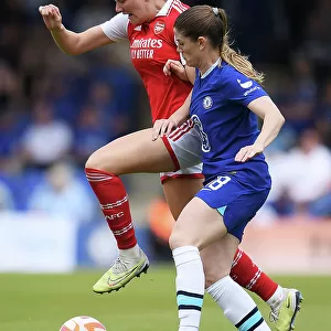 Battle for Possession: Chelsea Women vs. Arsenal Women - FA Women's Super League (2022-23)