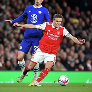 Battle for Possession: Odegaard vs. Havertz - Arsenal vs. Chelsea Rivalry in the Premier League