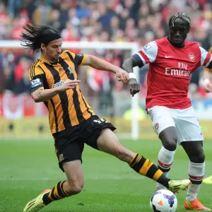 Battleground Bacary: Sagna Clashes with Boyd in Hull vs Arsenal Premier League Showdown
