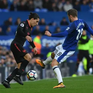 Bellerin vs Sigurdsson: Battle at Goodison Park - Everton vs Arsenal, Premier League 2017-18 Bellerin vs Sigurdsson: Battle at Goodison Park - Everton vs Arsenal, Premier League 2017-18