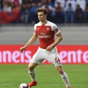 Ben Sheaf in Action: Al-Nasr Dubai SC vs Arsenal (2018-19)