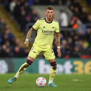 Ben White in Action: Crystal Palace vs Arsenal, Premier League 2021-22