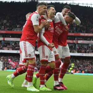 Ben White Scores His Second Goal: Triumphant Celebration with Arsenal Team against Leeds United in the 2022-23 Premier League Ben White Scores His Second Goal: Triumphant Celebration with Arsenal Team against Leeds United in the 2022-23 Premier League