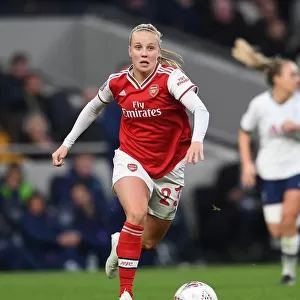 Beth Mead in Action: Arsenal vs. Tottenham, FA Womens Super League