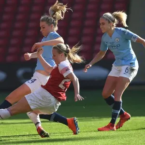 Beth Mead (Arsenal) and Gemma Bonner (Man City) in Print