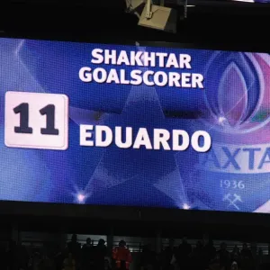 Big screen at Emirates. Arsenal 5: 1 Shakhtar Donetsk, UEFA Champions League