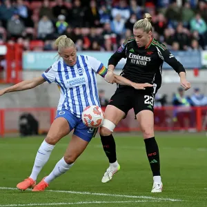 Brighton & Hove Albion FC v Arsenal FC - Barclays Women's Super League Brighton & Hove Albion FC v Arsenal FC - Barclays Women's Super League Brighton & Hove Albion FC v Arsenal FC - Barclays Women's Super League Brighton & Hove Albion FC v Arsenal FC - Barclays Women's Super League
