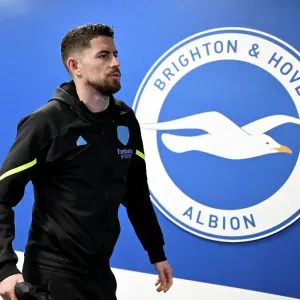 Brighton & Hove Albion v Arsenal FC - Premier League