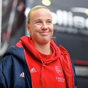 Brighton & Hove Albion vs. Arsenal FC - Arrival of Beth Mead at Broadfield Stadium (Barclays Women's Super League, 2023-24)