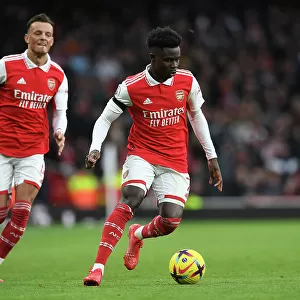 Bukayo Saka in Action: Arsenal's Star Performance Against Brentford, Premier League 2022-23