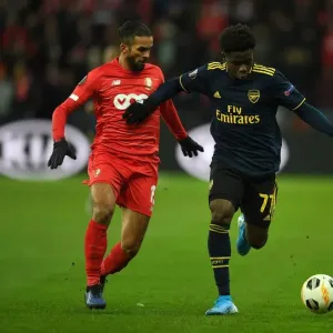 Bukayo Saka Faces Off Against Mehdi Carcela in Standard Liege vs. Arsenal UEFA Europa League Clash Bukayo Saka Faces Off Against Mehdi Carcela in Standard Liege vs. Arsenal UEFA Europa League Clash