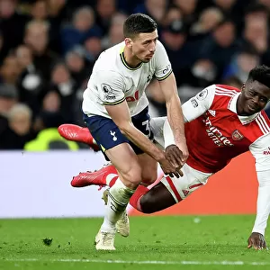 Bukayo Saka Fouled by Lenglet: Tottenham vs. Arsenal, Premier League 2022-23