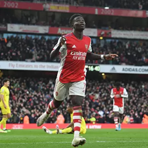 Bukayo Saka Scores His Second Goal: Arsenal's Triumph Over Brentford in the 2021-22 Premier League