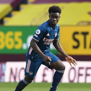 Bukayo Saka Shines in Empty Turf Moor: Arsenal vs. Burnley, Premier League 2021