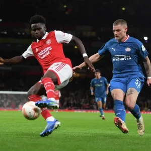 Bukayo Saka vs. Philipp Max: Arsenal's Battle with PSV Eindhoven in Europa League Group A Bukayo Saka vs. Philipp Max: Arsenal's Battle with PSV Eindhoven in Europa League Group A