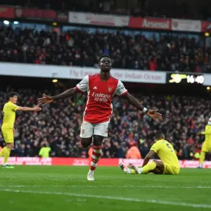 Bukayo Saka's Brace: Arsenal Secures Victory Against Brentford in the 2021-22 Premier League Bukayo Saka's Brace: Arsenal Secures Victory Against Brentford in the 2021-22 Premier League