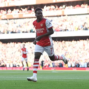 Bukayo Saka's Hat-trick: Arsenal's Thrilling Victory Over Tottenham in the 2021-22 Premier League