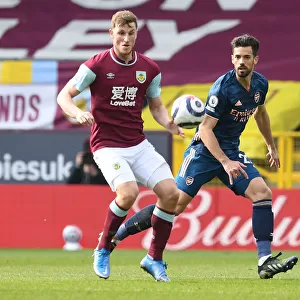 Burnley vs Arsenal: Pablo Mari Closes In on Chris Wood Amid Empty Premier League Stands (March 2021)