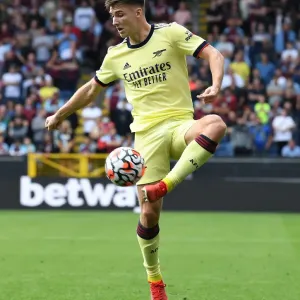 Burnley vs Arsenal: Premier League Showdown (2021-22) Burnley vs Arsenal: Premier League Showdown (2021-22)