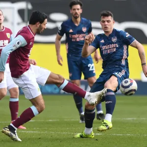 Burnley vs. Arsenal: Xhaka vs. McNeil Clash in Empty Turf Moor, Premier League 2020-21