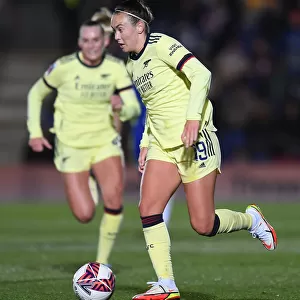Caitlin Foord in Action: Chelsea Women vs Arsenal Women, FA WSL 2021-22