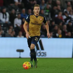 Calum Chambers in Action: Arsenal vs Swansea City (2015-16)