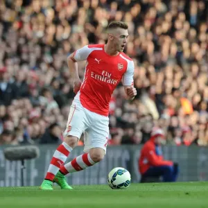 Calum Chambers (Arsenal). Arsenal 3: 0 West Ham United. Barclays Premier League. Emirates Stadium