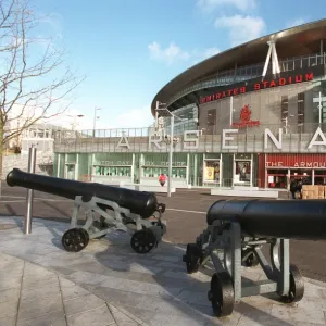 The Canon outside Emirates Stadium