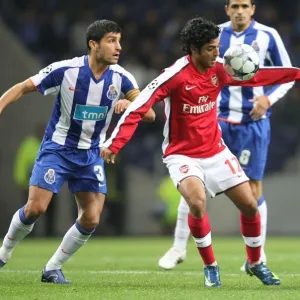 Carlos Vela (Arsenal) Pedro Emanuel (FC Porto)